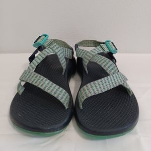 Chaco sandals green turquoise size 6w